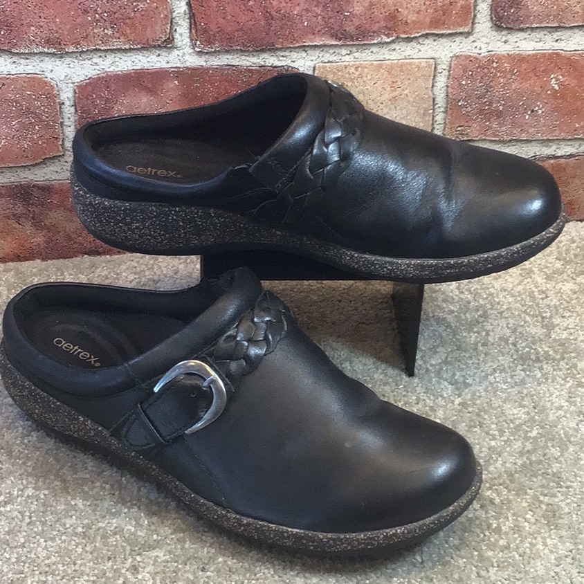 Aetrex Libby Clogs